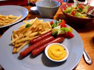 HotDogs-m-Cheddardip