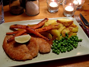 Kycklingschnitzel_rosevinssås