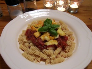 Pasta_Marinara_m_halloumi